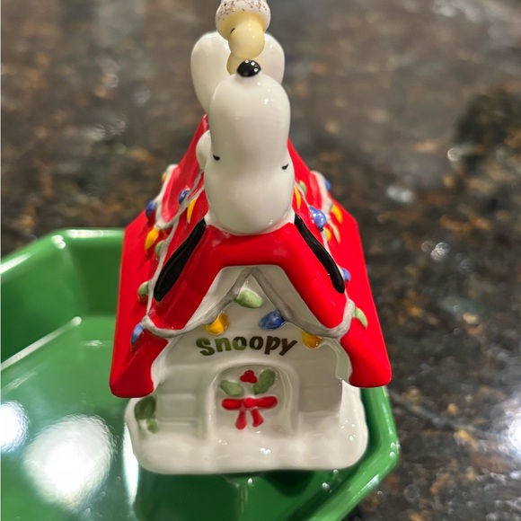 Lenox Profile Popper Christmas Snoopy NIB. Fits Nora Fleming bases. - Picture 6 of 9